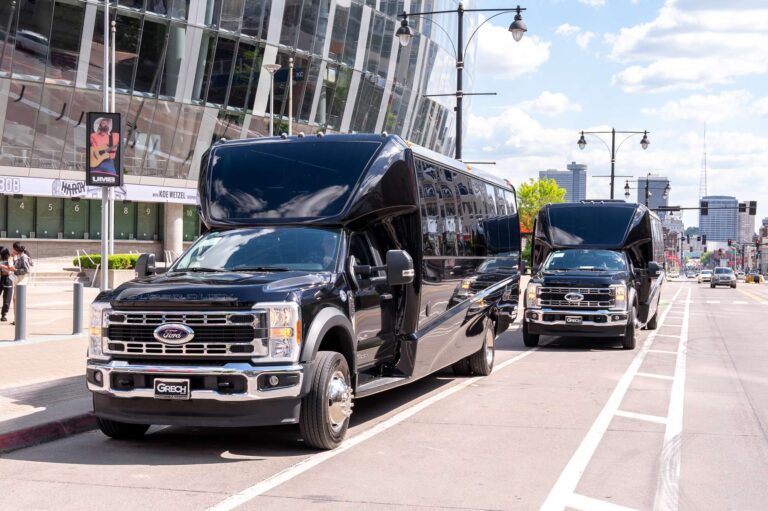 Mini Coaches outside T-Mobile Center